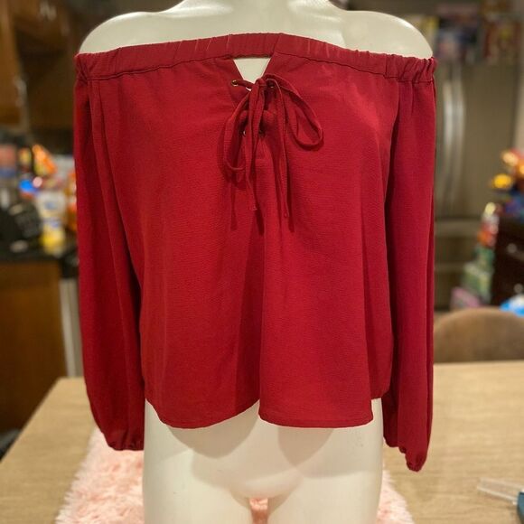 Burgundy blouse  - Picture 2 of 4